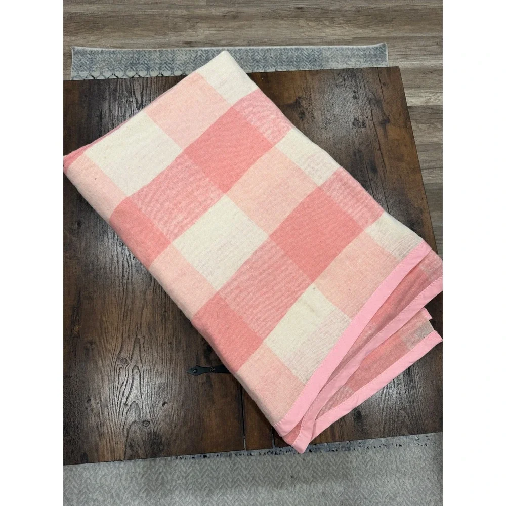 Vintage Camp Blanket Unisex OS Pink Buffalo Check Wool Satin Trim Cabin Core